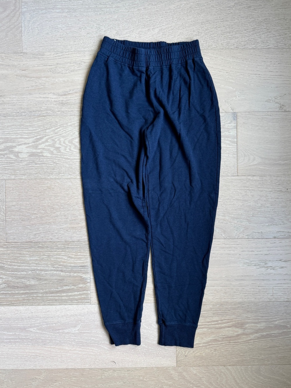 Lou Apparel Boerne, TX  Women’s Navy Blue Jogger Pants  Size S